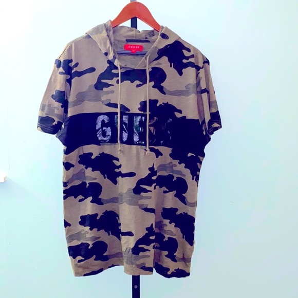 Guess Other - GUESS Short Sleeve Hoodie, Camo, Large